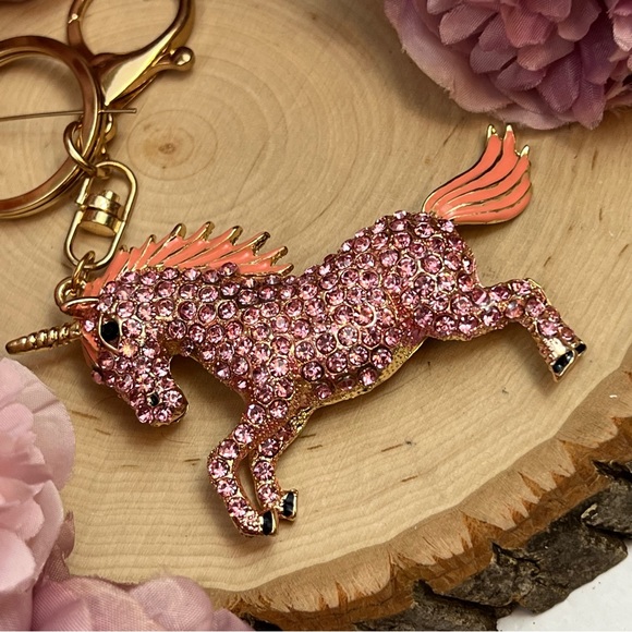Magical Pink Crystal Unicorn Keychain Charm - Picture 8 of 16